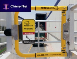 Airport gate YellowGateswingsecurity