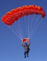 Sport parachute OPTIMUM seriesperformancereservesingle place