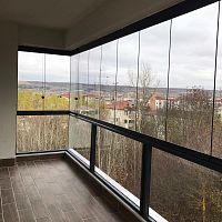 Aluminum window WITHOUT GUIDE WITH GLASS RAILINGfoldingdouble leaf1 leaf