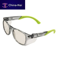 UV safety glasses Rulerpolycarbonatewith anti-scratch coatinganti-fog coating