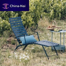 Traditional sun lounger BISTROsteelsteelgarden