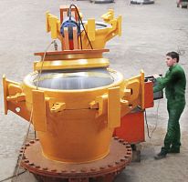 Dredge ball joint