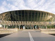 Airport drain channel KOMPAQDRAINwith gratingpolymer concreterainwater