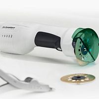 Electric cast saw CC7with vacuum cleaner