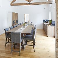 Contemporary kitchen TONS CLAIRSnatural oaknatural stoneisland