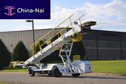 Self-propelled belt loader TC-999for airport