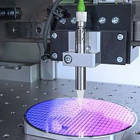 White light interferometer interferoMETEROEM applicationsfor sub-nanometer displacement measurementfor sub-picometer displacement measurement