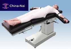 Universal operating table AVI-001hydraulicadjustable heightTrendelenburg