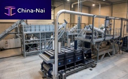 Water cleaning machine sprayautomaticfor the recycling industry