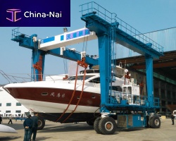 Remotely controlled travel lift DLT U-shaped