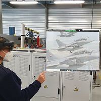 Data display systems software Mixed Reality TRL8testmodelingfor maintenance