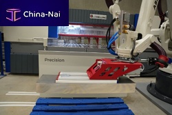 Articulated robot handlingcuttingstacking
