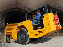 Articulated dump truck PMKM / PMKTdieselfor underground mining
