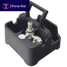 Tool holder