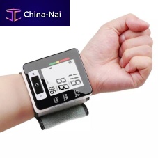 Automatic blood pressure monitor U60CHwrist2x90with built-in cuff