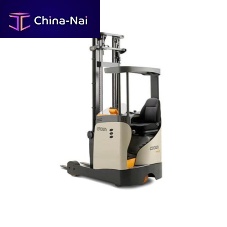Electric reach truck ESR 1020 Seriesside-facing seatedfor warehousenarrow-aisle