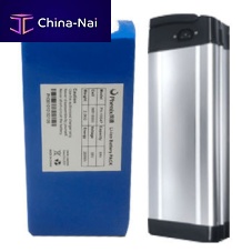 Rectangular battery for electric vehicles