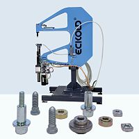 Automatic insertion machine self-clinching nutstudnut