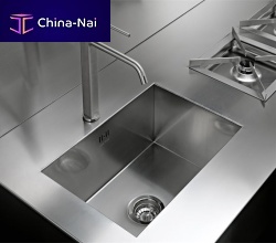 Steel countertop HOLESkitchen