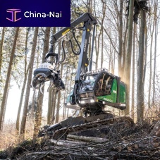 Crawler forestry harvester