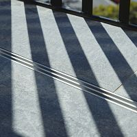 Drainage channel with grating BLADE-TPVCaluminum gratefor swimming pool