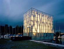 Laminated glass panel ICE-H®structuralpatternedtranslucent
