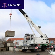 Telescopic crane 643 Mmobileboomconstruction