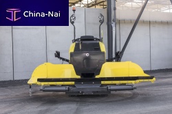 Asphalt paver BF 200 C-2 feeder