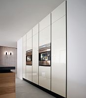 Contemporary storage cabinet for kitchen AINOA 4.0lacquered wood