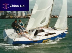 Cruising-racing sailboat BULL 7000transportable