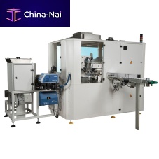 Automatic assembly machine for industrial applications
