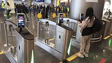 Self-boarding gate with boarding pass reader SBG with barcode readerfor airport