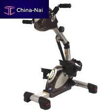 Arm and leg pedal exerciser eTrainer seated