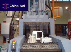 Wire mesh belt conveyor shot blasting machine QWD seriesfor metal