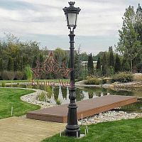 Urban lamp post R-1bgardenclassiccast iron