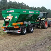 Sand salt spreader T510�3