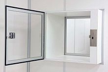 Clean room transfer hatch laminar flow