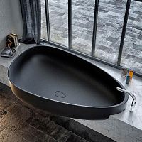 Corner bathtub BEYONDfreestandingbuilt-infor homes