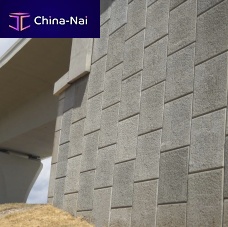 Concrete retaining wall VIST-A MSE in prefabricated elementsfor bridge constructionstone