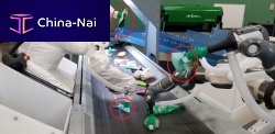 Robotic sorter Max-AI® bottlefor wastefor plastics