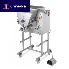 Classic meat mincer TC Y 32 GD AUTOautomaticon castersstainless steel