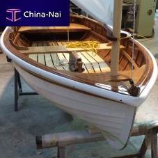 Double-handed sailing dinghy 9Ptraditionalrecreationalcatboat