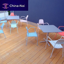 Contemporary table TRIFIDAEsolid woodMDFHPL