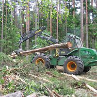 Forestry skidder 700R series with grab