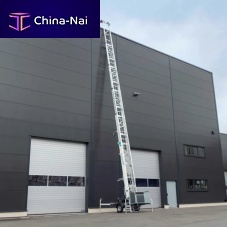 Compact freight elevator Junior 18for construction site
