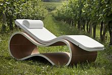 Contemporary sun lounger MAMBA