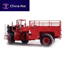 Equipment transport vehicle combustion engine