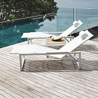 Contemporary sun lounger NINIXBatyline®stainless steelsled base