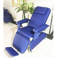Manual chemotherapy chair HO-S154-sectionon castersadjustable backrest