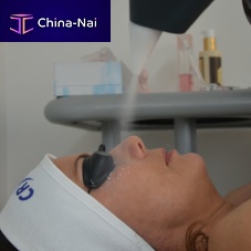 Cryotherapy unit Cryofacetrolley-mounted